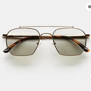 Vehla Bowie gold/graphite Sunglasses NWT
